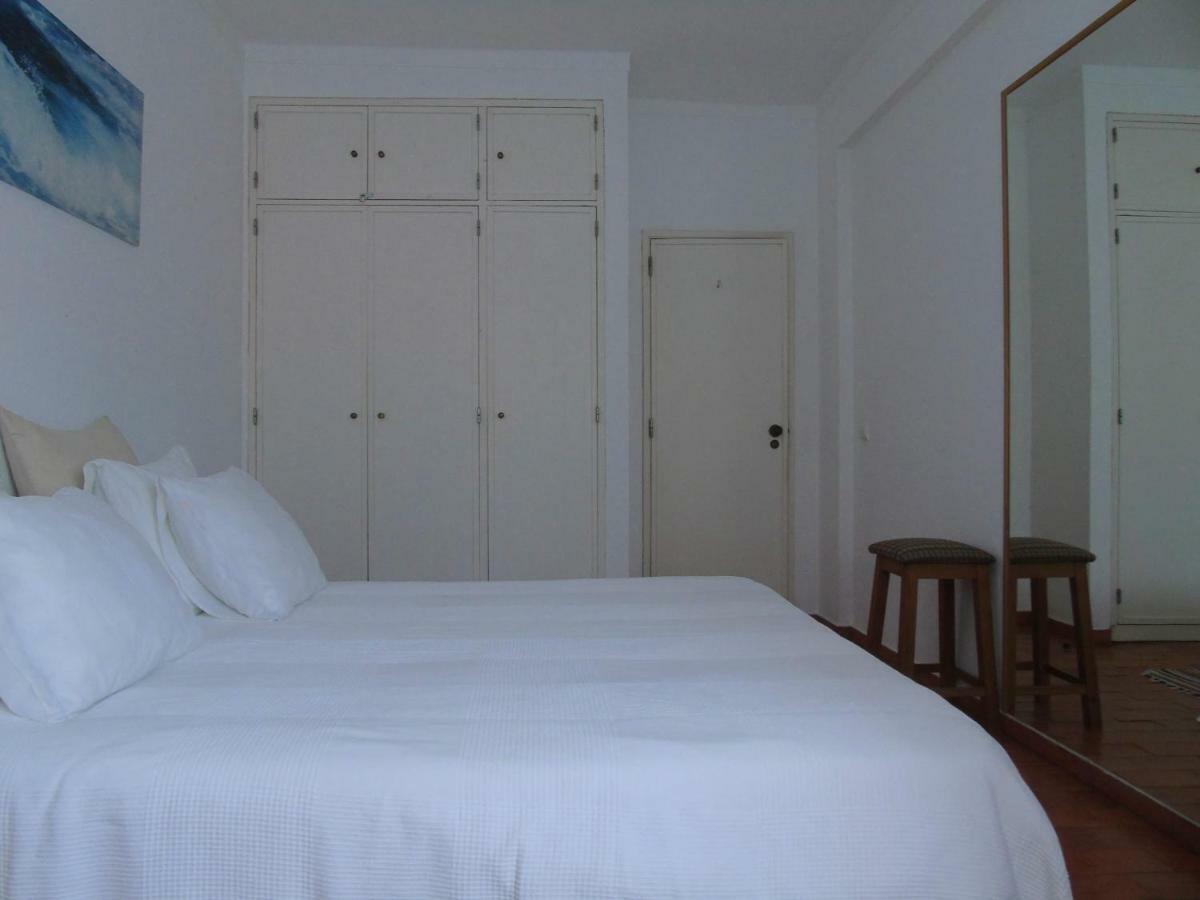 Cantinho Estrelas, Lagos Apartment