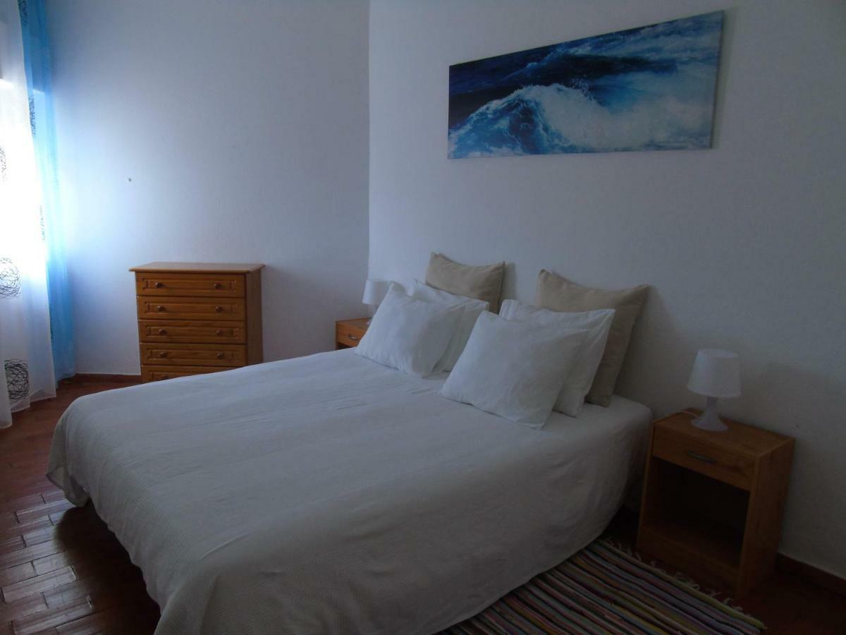 Cantinho Estrelas, Lagos Apartment *